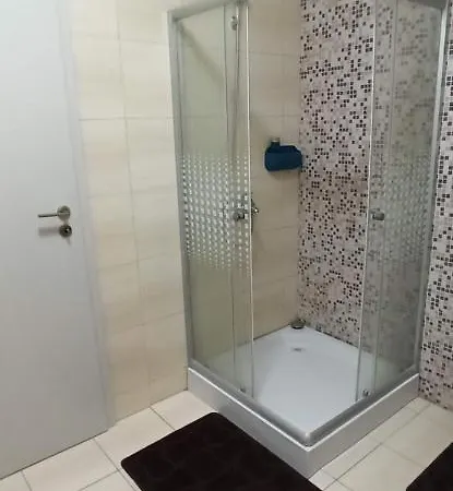 Pontoon Mamaia Nord Appartement