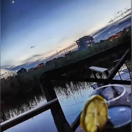 Pontoon Mamaia Nord